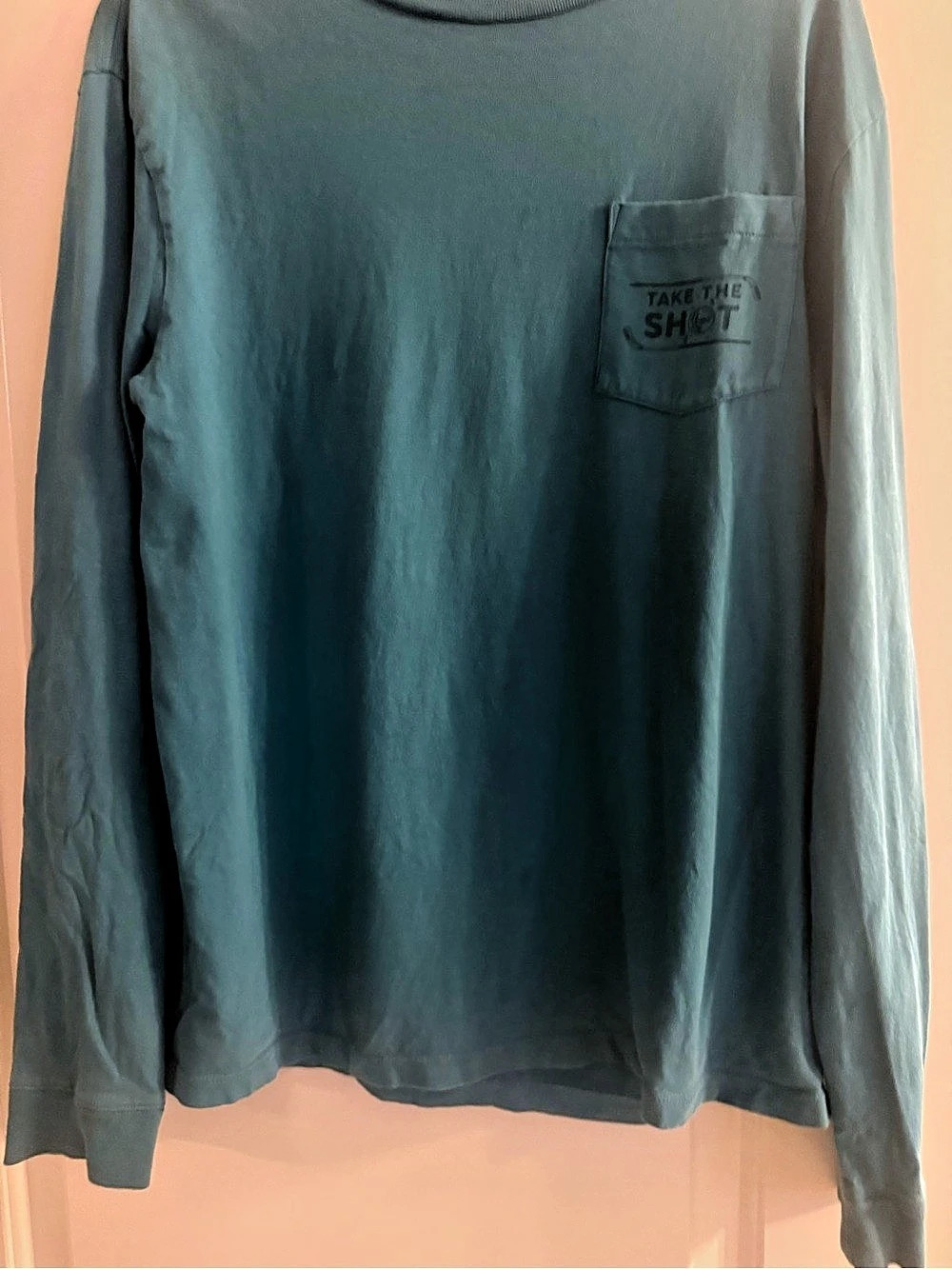 Vineyard Vines Take The Shot Hockey Long-Sleeve Pocket Tee Blue